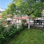 - софи, гр. Apartment Devin