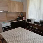 - софи, гр. * Devin