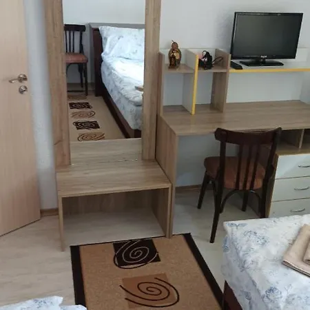- софи, гр. Апартаменты