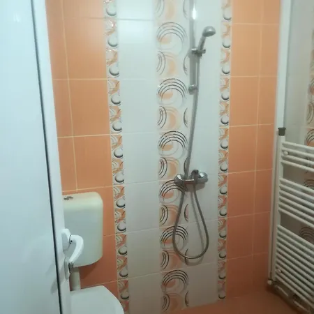 - софи, гр. Apartment Devin