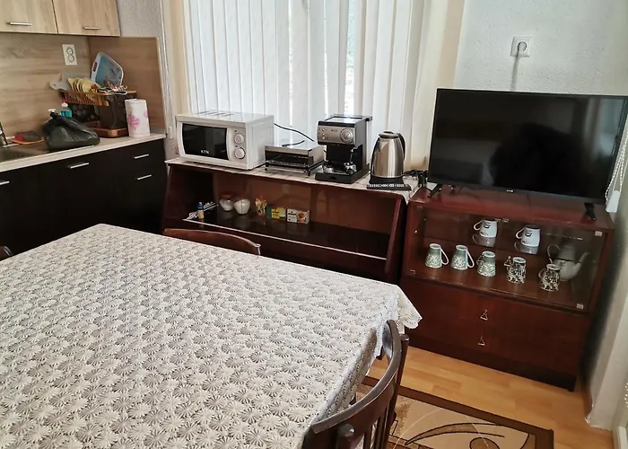 - софи, гр. Apartment Dewin