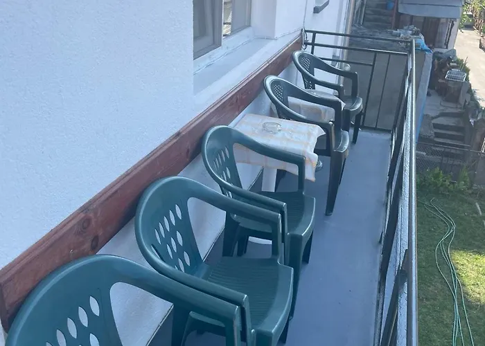 - софи, гр. Apartment *