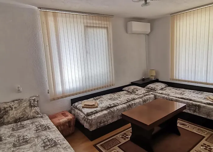 - софи, гр. Apartment
